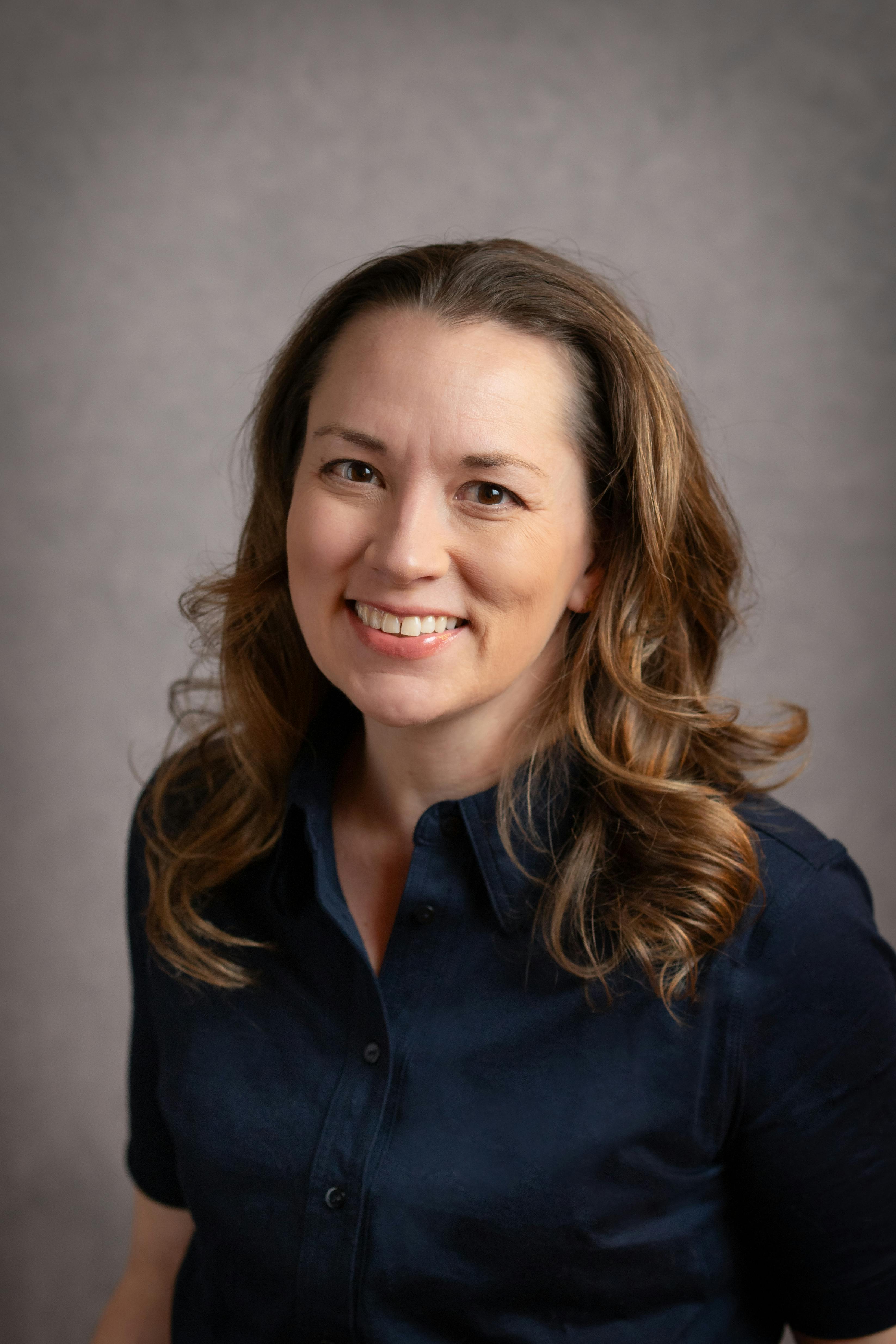 Sarah Rogerson portrait photo